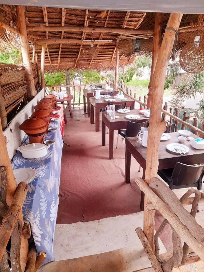 Heritage Rangiri Villa ダンブッラ エクステリア 写真